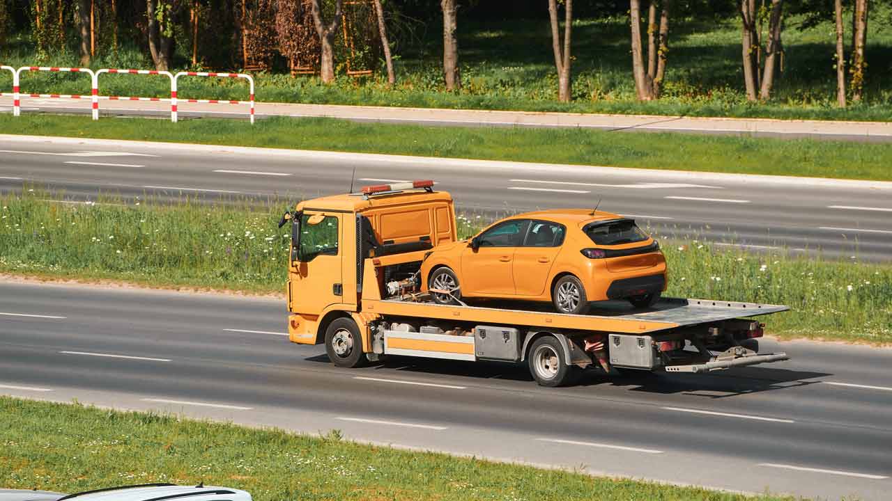 Schnelle Abholung durch Autoverwertung Pinneberg